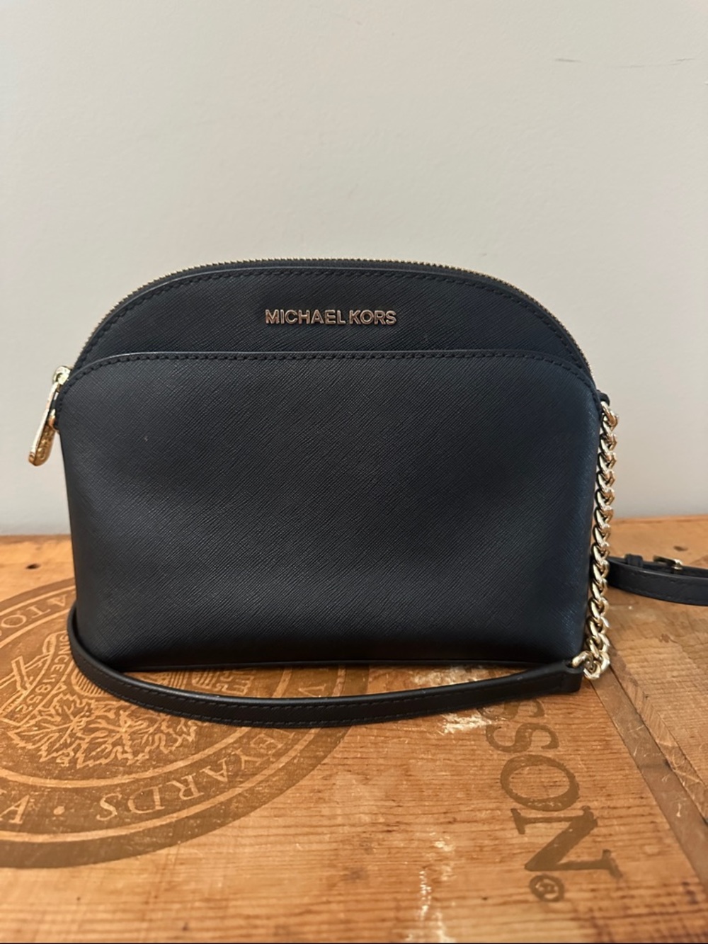 Michael Kors Jet Set Emmy Saffiano Dome Crossbody with Gold Chain